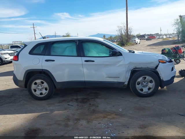 1C4PJMABXEW272580 Jeep Cherokee Sport