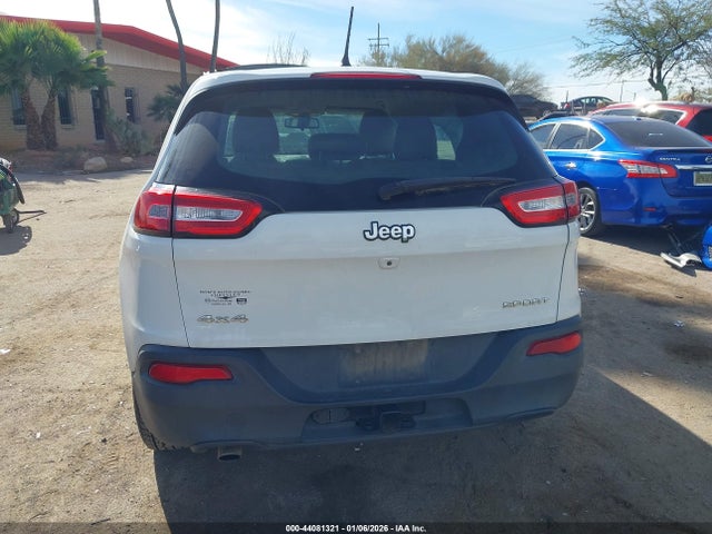 1C4PJMABXEW272580 Jeep Cherokee Sport