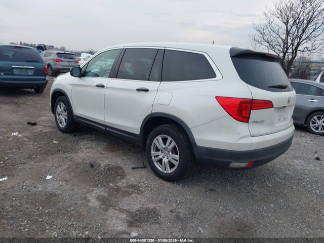 5FNYF6H16JB053368 Honda PILOT LX