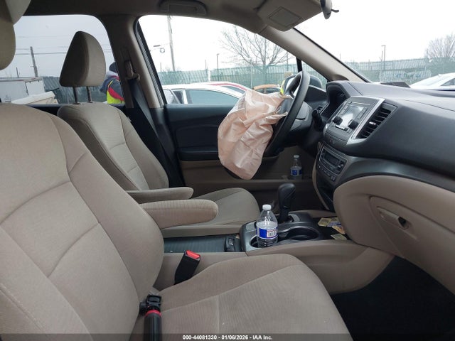 5FNYF6H16JB053368 Honda PILOT LX