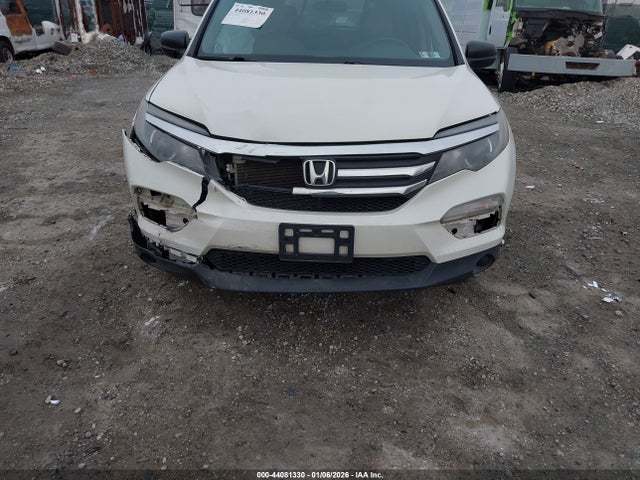 5FNYF6H16JB053368 Honda PILOT LX