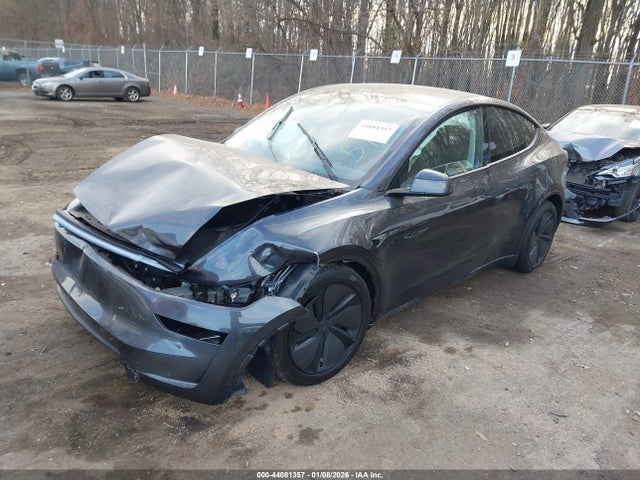 2026 TESLA MODEL Y 7SAYGDEEXTA582530 Photo 1