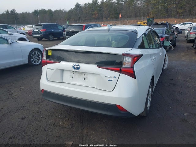 JTDKAMFUXM3151813 Toyota Prius L Eco
