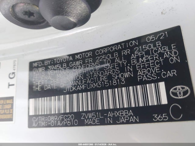 JTDKAMFUXM3151813 Toyota Prius L Eco
