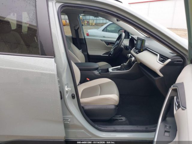 2021 TOYOTA RAV4 2T3C1RFV8MW164518 Photo 4