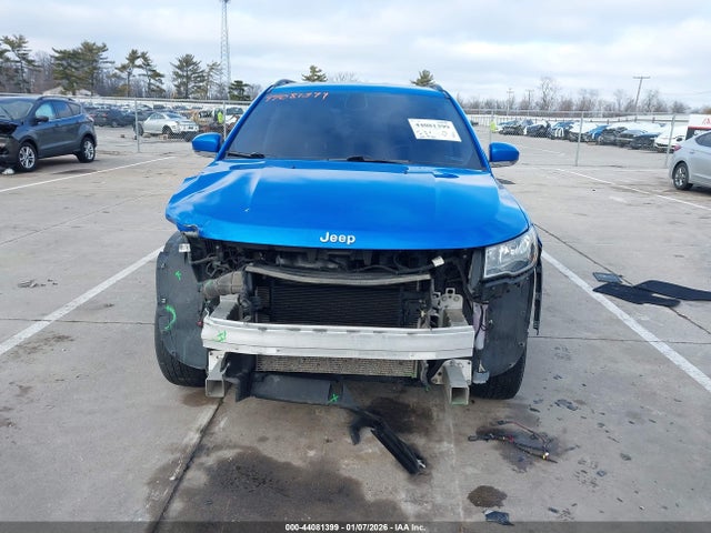 3C4NJDCB9KT753491 Jeep Compass Limited 4x4