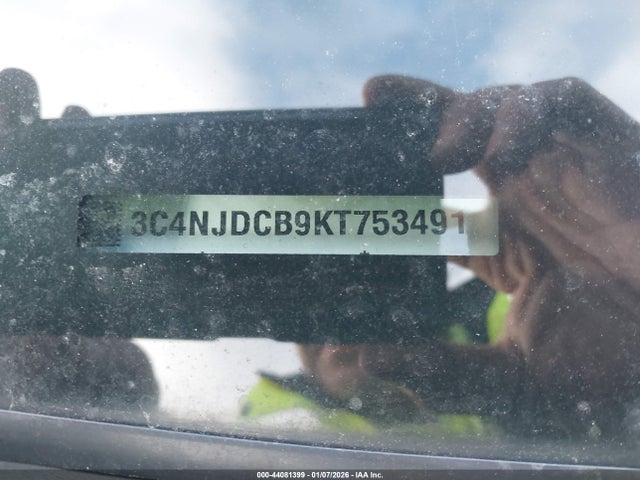 2019 JEEP COMPASS 3C4NJDCB9KT753491 Photo 8