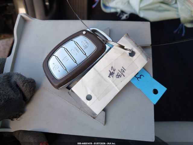 2022 HYUNDAI IONIQ HYBRID KMHC85LC3NU273664 Photo 10