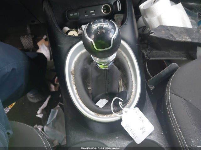 KNDJN2A24H7423216 KIA Soul