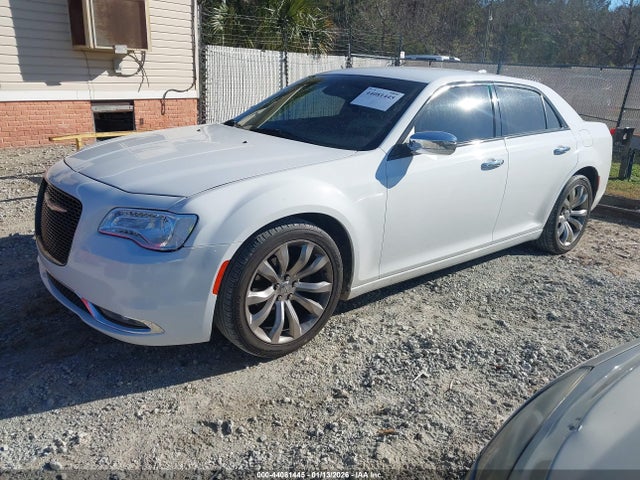 44081445 :رقم المزاد ، 2C3CCAEG8KH698120 vin ، 2019 Chrysler 300 Limited مزاد بيع