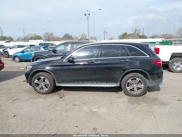 Aukcja sprzedaży 2017 Mercedes-benz Glc 300 4matic, vin: WDC0G4KB9HF146921, numer aukcji: 44081519