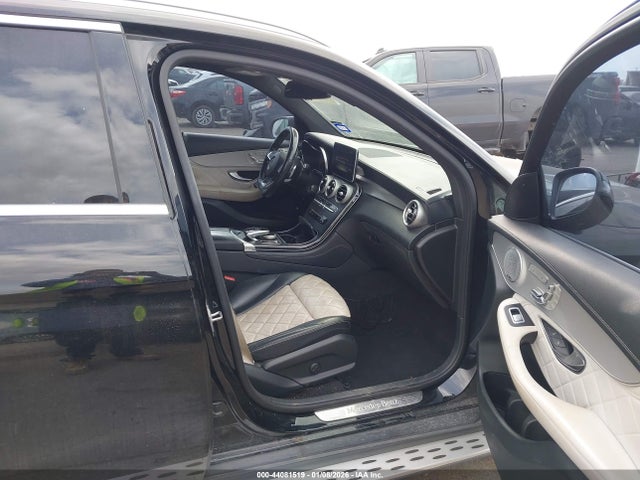 2017 MERCEDES-BENZ GLC 300 WDC0G4KB9HF146921 Photo 4