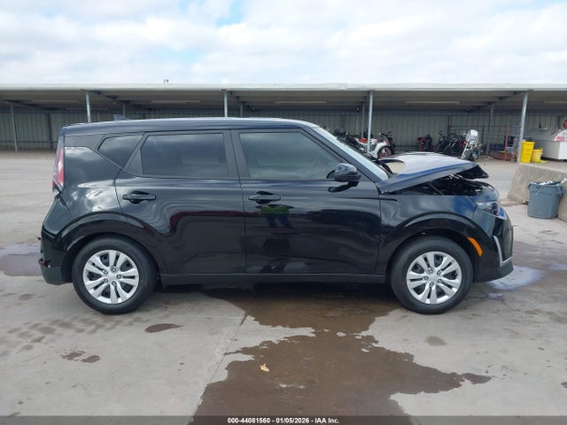 2025 Kia Soul Lx მანქანა იყიდება აუქციონზე, vin: KNDJ23AU2S7958584, აუქციონის ნომერი: 44081560