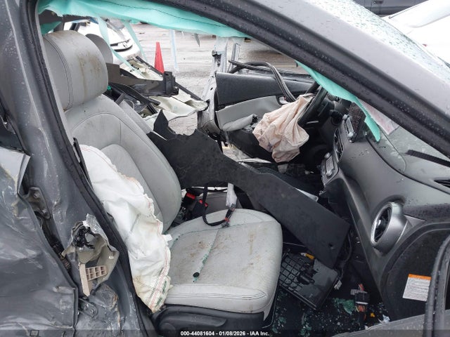 2022 HYUNDAI KONA ELECTRIC KM8K53AG6NU136345 Photo 4