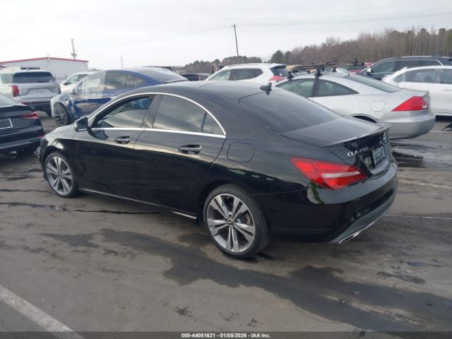2019 MERCEDES-BENZ CLA 250 WDDSJ4EB1KN768136 Photo 2