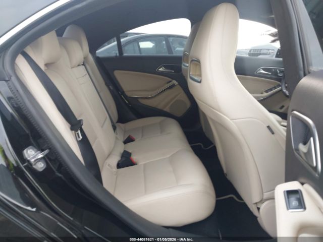 2019 MERCEDES-BENZ CLA 250 WDDSJ4EB1KN768136 Photo 7