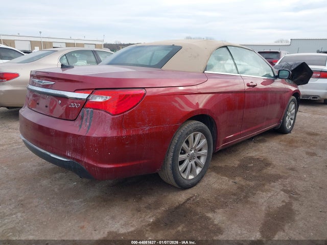 Продаж на аукціоні авто 2011 Chrysler 200 Touring, vin: 1C3BC2EG4BN532671, номер лоту: 44081627