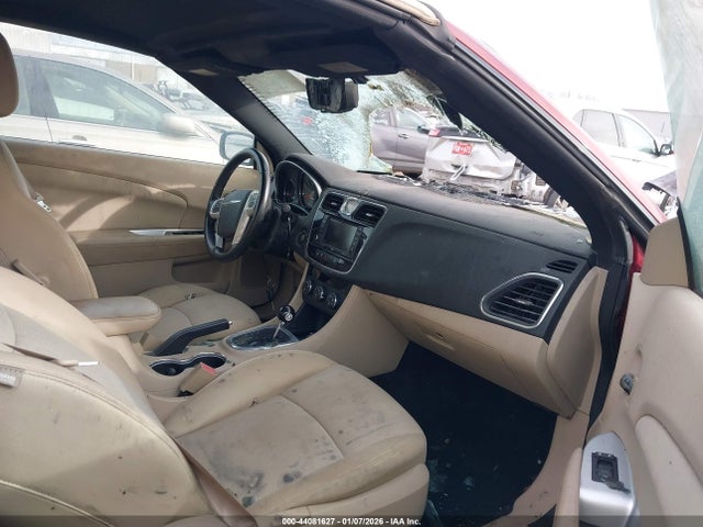 Продаж на аукціоні авто 2011 Chrysler 200 Touring, vin: 1C3BC2EG4BN532671, номер лоту: 44081627