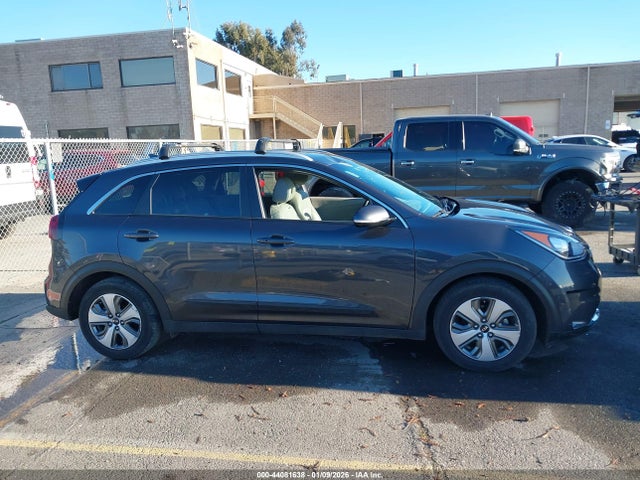 KIA Niro Plug-in Hybrid Ex 2019 KNDCD3LD2K5341990 Image 13