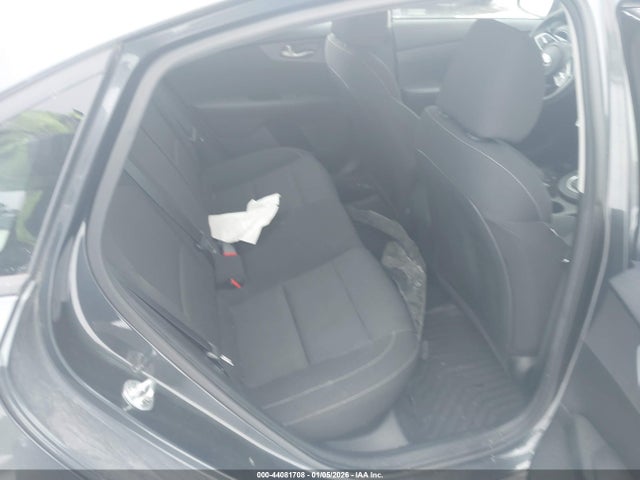 KIA Forte Lxs 2019 3KPF24AD8KE112147 Image 8