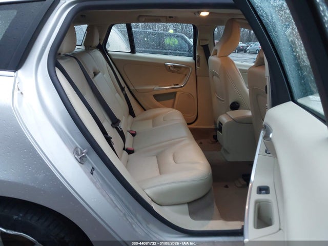 2015 VOLVO V60 YV1612SB4F1193669 Photo 7