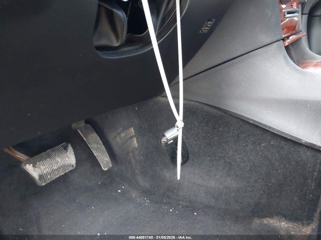 Продажа на аукционе авто 2013 Chrysler 300 Motown, vin: 2C3CCAAG7DH727809, номер лота: 44081740