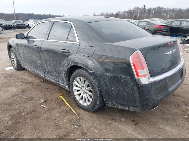 Продажа на аукционе авто 2013 Chrysler 300 Motown, vin: 2C3CCAAG7DH727809, номер лота: 44081740