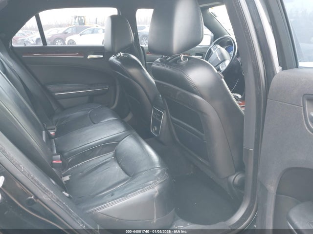 Продажа на аукционе авто 2013 Chrysler 300 Motown, vin: 2C3CCAAG7DH727809, номер лота: 44081740