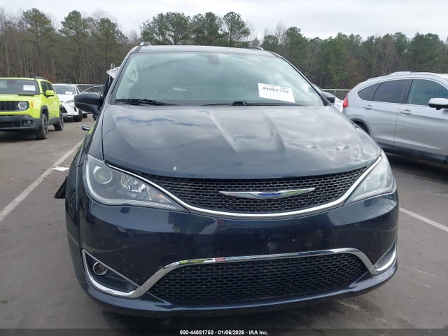 44081750 :رقم المزاد ، 2C4RC1BGXLR121305 vin ، 2020 Chrysler Pacifica Touring L مزاد بيع