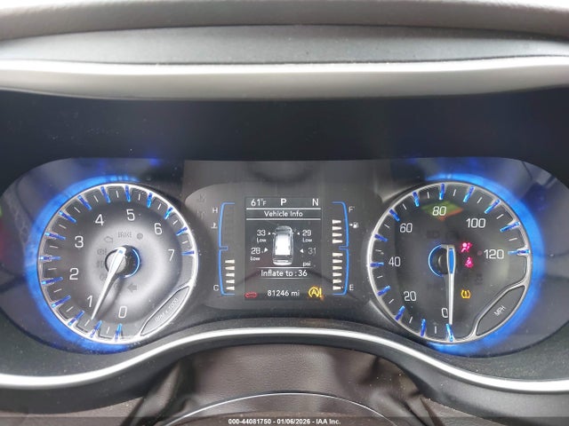 44081750 :رقم المزاد ، 2C4RC1BGXLR121305 vin ، 2020 Chrysler Pacifica Touring L مزاد بيع
