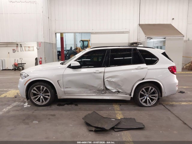 44081795 :رقم المزاد ، 5UXKR0C56E0K49186 vin ، 2014 Bmw X5 Xdrive35i مزاد بيع