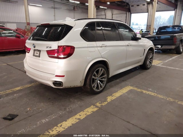 44081795 :رقم المزاد ، 5UXKR0C56E0K49186 vin ، 2014 Bmw X5 Xdrive35i مزاد بيع