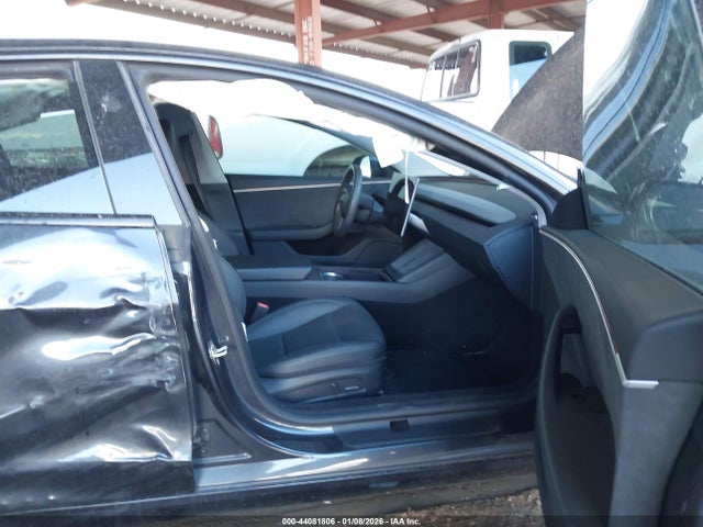 2024 TESLA MODEL 3 5YJ3E1EB4RF818294 Photo 4
