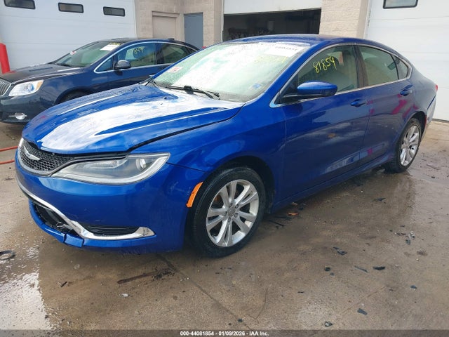 Chrysler 200 Limited 2015 1C3CCCAB5FN616251 Image 2