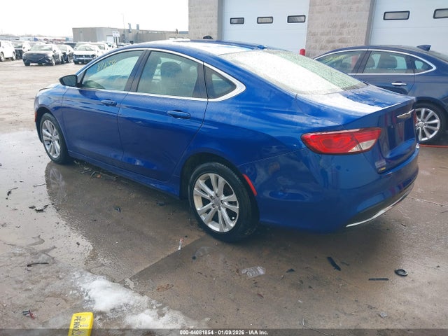 Chrysler 200 Limited 2015 1C3CCCAB5FN616251 Image 3