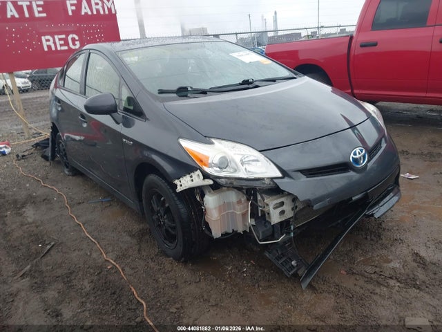 2014 TOYOTA PRIUS JTDKN3DU5E1812050