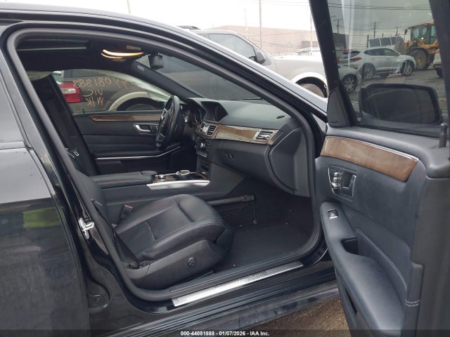 2014 Mercedes-benz E 350 4matic მანქანა იყიდება აუქციონზე, vin: WDDHF8JB4EA788823, აუქციონის ნომერი: 44081888