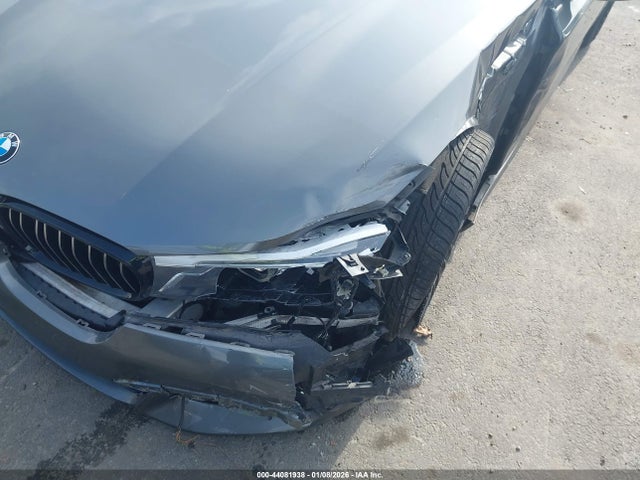 2016 Bmw 750i Xdrive მანქანა იყიდება აუქციონზე, vin: WBA7F2C55GG417662, აუქციონის ნომერი: 44081938