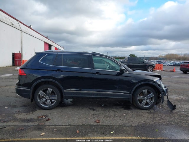 Продажа на аукционе авто 2020 Volkswagen Tiguan 2.0t Se/2.0t Se R-line Black/2.0t Sel, vin: 3VV2B7AX5LM175922, номер лота: 44081954
