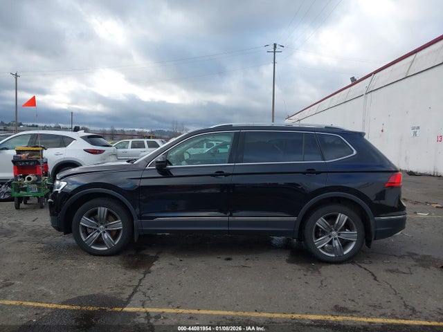 Продажа на аукционе авто 2020 Volkswagen Tiguan 2.0t Se/2.0t Se R-line Black/2.0t Sel, vin: 3VV2B7AX5LM175922, номер лота: 44081954