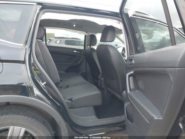 Продажа на аукционе авто 2020 Volkswagen Tiguan 2.0t Se/2.0t Se R-line Black/2.0t Sel, vin: 3VV2B7AX5LM175922, номер лота: 44081954