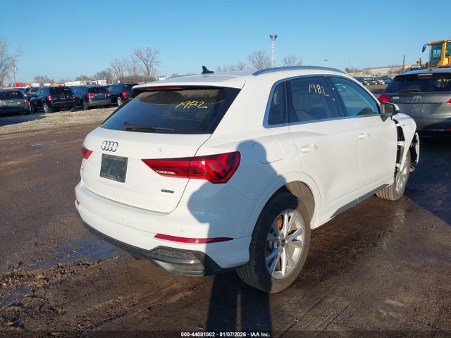 2022 AUDI Q3 WA1EECF38N1138603 Photo 3