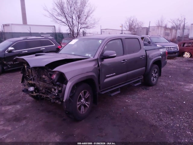 5TFCZ5AN0HX060373 Toyota Tacoma Trd Sport