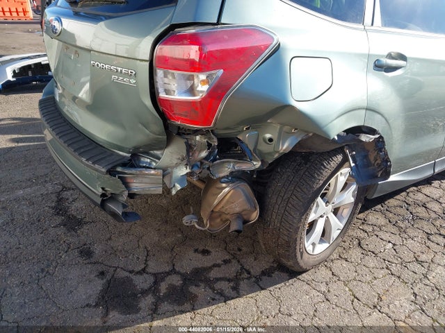 Subaru Forester 2.5i Premium 2015 JF2SJADC6FH596761 Image 6