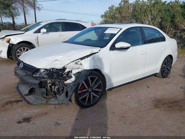 3VW5T7AJ3EM352200 Volkswagen Jetta Gli Autobahn W/nav