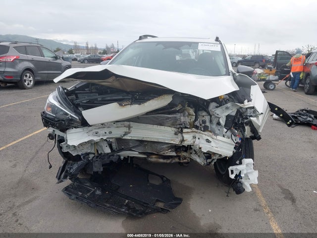Subaru Crosstrek Premium 2025 JF2GUHDC0S8230200 Image 12