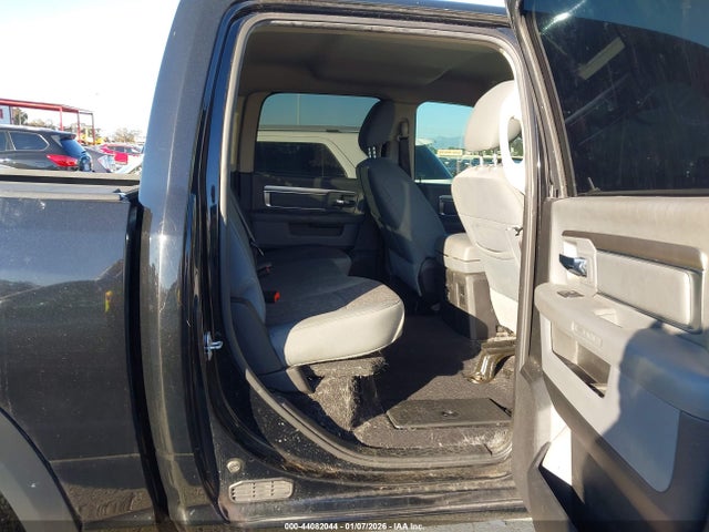 Aukcja sprzedaży 2019 Ram 1500 Classic Warlock  4x4 5'7 Box, vin: 1C6RR7LT8KS660720, numer aukcji: 44082044
