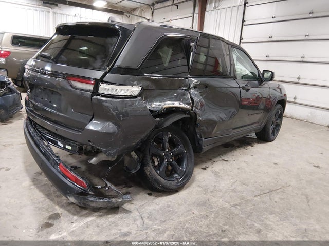 2024 JEEP GRAND CHEROKEE 1C4RJHAG3RC167057 Photo 3