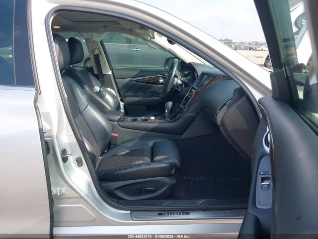44082078 :رقم المزاد ، JN1EV7AP4GM301727 vin ، 2016 Infiniti Q50 3.0t Sport مزاد بيع