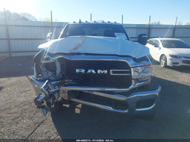 Aukcja sprzedaży 2024 Ram 2500 Tradesman  4x4 6'4 Box, vin: 3C6UR5CJ7RG143066, numer aukcji: 44082112